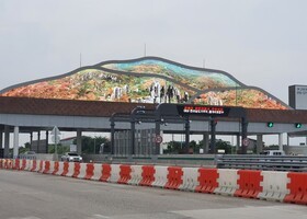 광주 톨게이트 비정형 LED 미술장식품